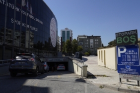elektrikli-araclar-icin-otoparklarda-yuzde-50-indirim-suruyor-2383