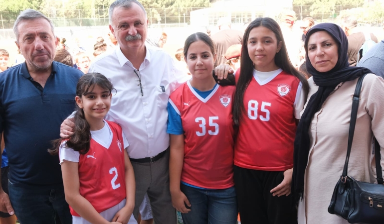 Yunusemre’de Yaz Spor Okulları  Coşkuyla Başladı