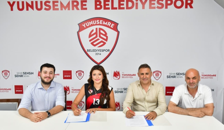 Yunusemre Belediyespor Esennur ile Yola Devam