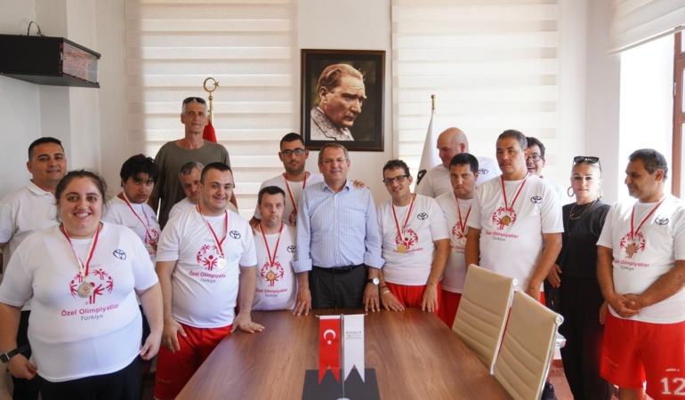 Ayvalıklı Özel Sporculardan Gururlandıran Başarı