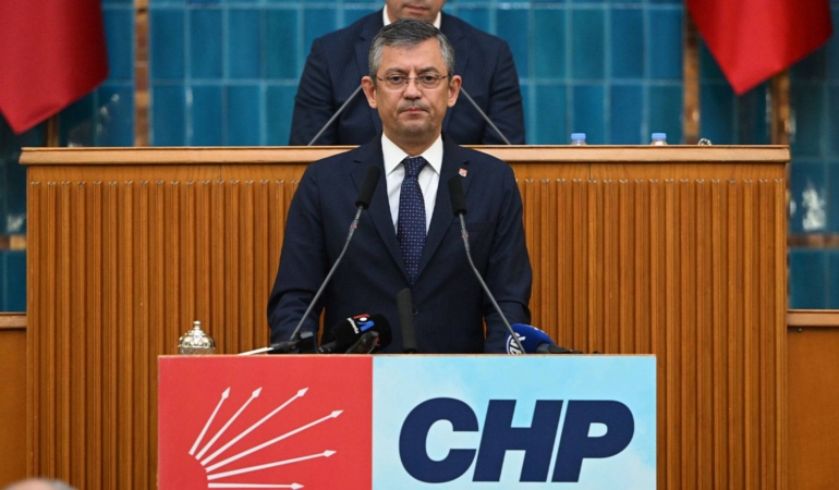 Özel-Kılıçdaroğlu Gerilimi Meclis’e Taşındı: “Korsan Toplantıya İzin Vermeyeceğiz”