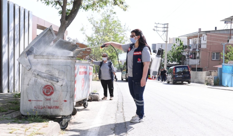 Bayraklı’da Yaz Boyunca İlaçlama Seferberliği