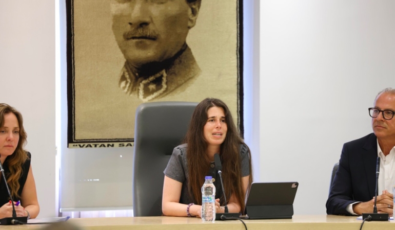Çeşme Belediye Meclisi’nden yaz sezonu kararı: İnşaat yasağı 15 Haziran’da başlıyor