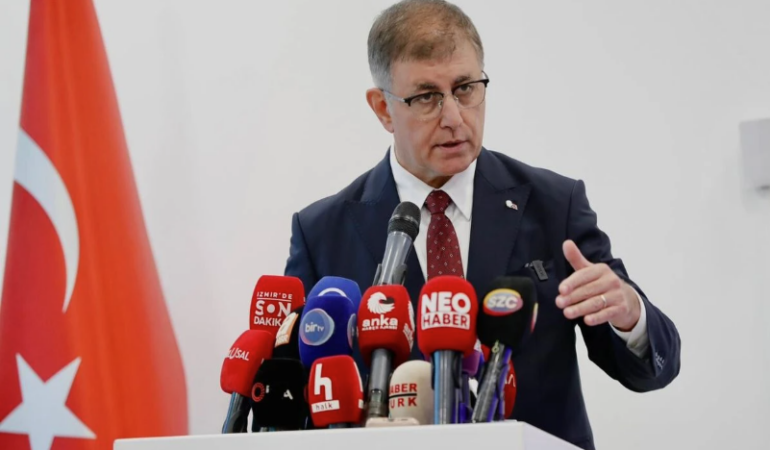 Cemil Tugay’dan istifa iddialarına net yanıt: “CHP’den ayrılma yönünde bir kararım yok”