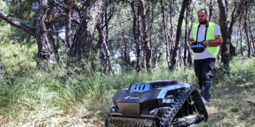 Konak’tan teknolojik adım Ot biçme robotu sahada (1)