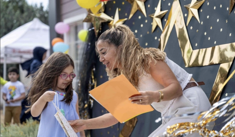Bornova’da miniklerin belge coşkusu