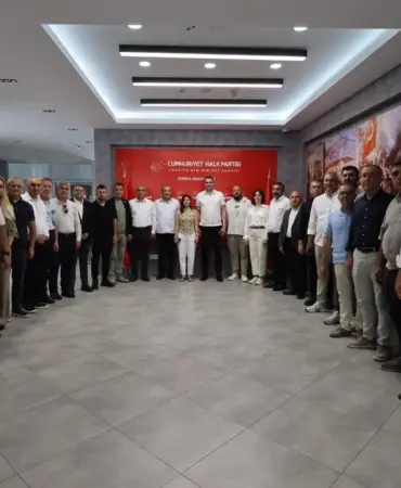 guc-ilk-ucakla-izmire-geliyor-ilce-baskanlari-karsilamaya-gelecek_6a32bc8271abb