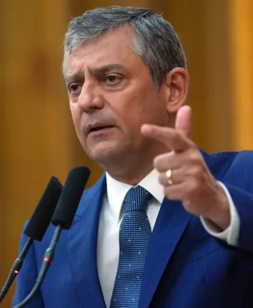 ozgur-ozel-3