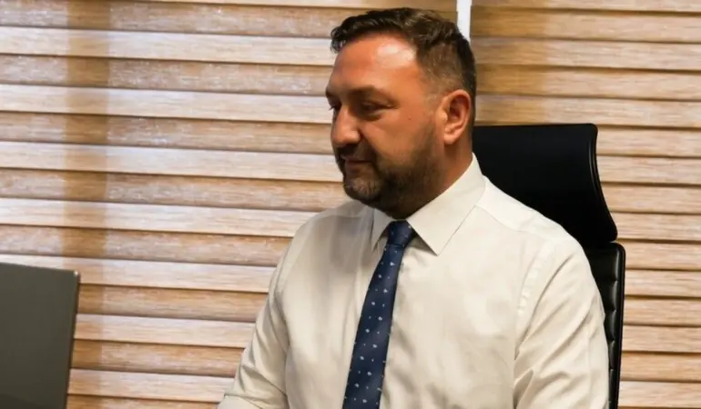 CHP İzmir İl Başkanı Utku Gümrükçü: “Herkesin hakkını ve hukukunu savunacağız”