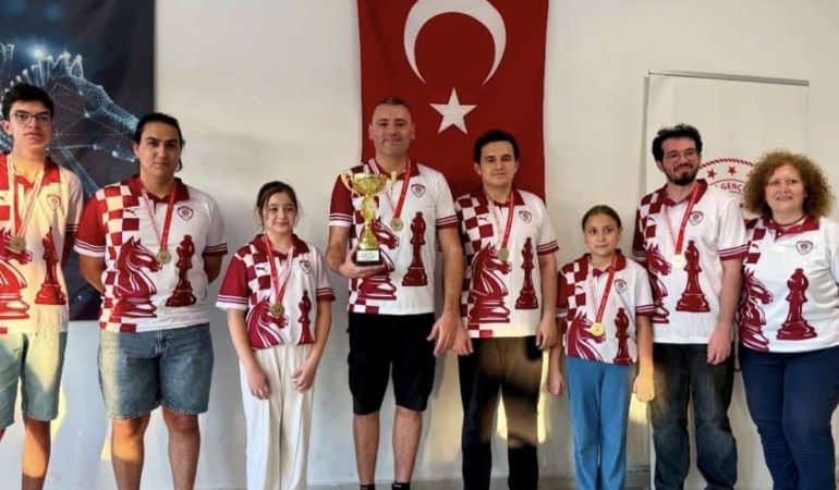 Yunusemre Belediyespor Satrançta Manisa Şampiyonu