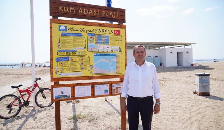 Ayvalık’ta Yeni Kum Adası Plajı Hizmete Açıldı