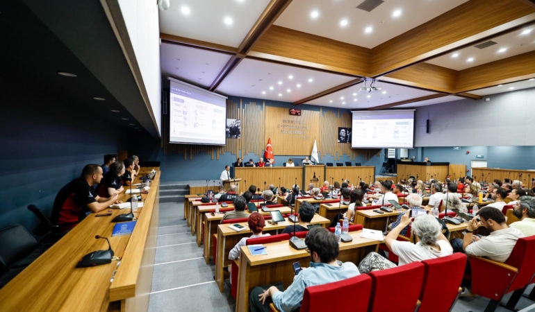 Afetlere karşı dayanışma ağı güçleniyor