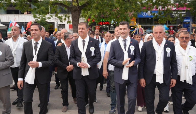 “İzmir ile Erbaa arasındaki dostluk köprüsü büyüyecek”