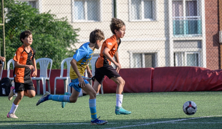 Bayraklı’da U-12 Cup Heyecanı Başladı