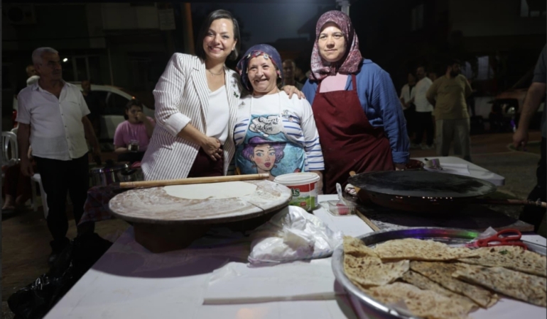 Karabağlar Belediyesi’nin anlamlı projesiyle mahalle kültürü yeniden canlanıyor