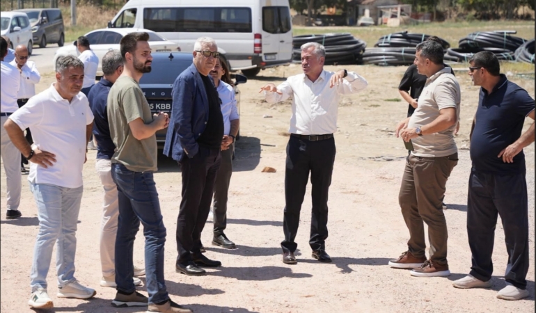 BAŞKAN TÜRKMEN VE MECLİS ÜYELERİ SAHADA