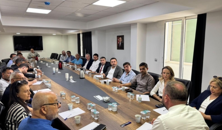 CHP İzmir’den Görev Dağılımı ve Flaş Disiplin Kararları!  