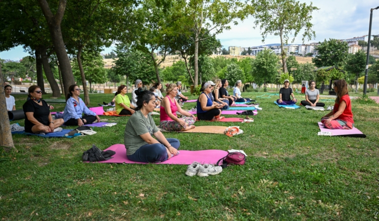 Bornova’da kadınlar doğanın kalbinde buluştu