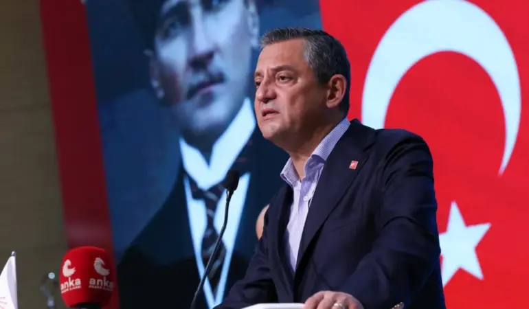 Yeni Parti’nin Kurucular Listesini Açıklandı: 83 İsim Yer Aldı