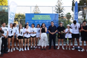 Çeşme’de spora yeni yatırım_ 16 Eylül Kurtuluş Parkı’na padel kortu kazandırıldıPHOTO-2026-08-20-21-22-10 2