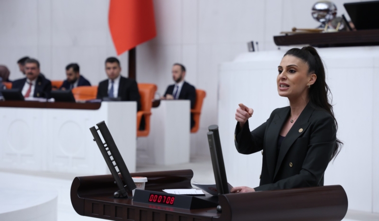 Özcan’dan Menteşe Belediye Binası Tepkisi: “Bu Mesele Sadece Bir Tapu Meselesi Değil”