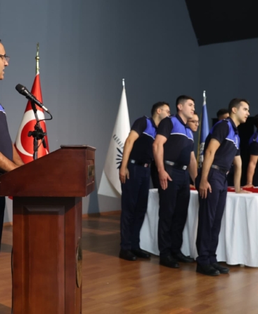 Karabağlar Belediyesi Aday Memurlar Yemin Etti (2)