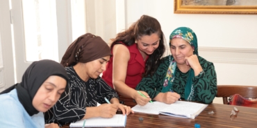Konaklı kadınların okuma azmi örnek oldu (1)