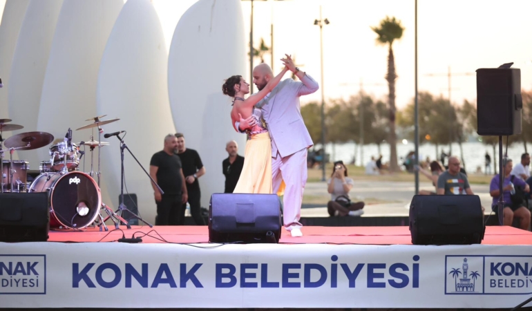 Konak’ta 30 Ağustos coşkusu erken başladı