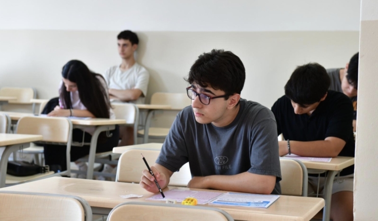 ÇİBEM Öğrencilerinden YKS’de Büyük Başarı: 4 Yıllık Fakültelere Güçlü Yerleşim