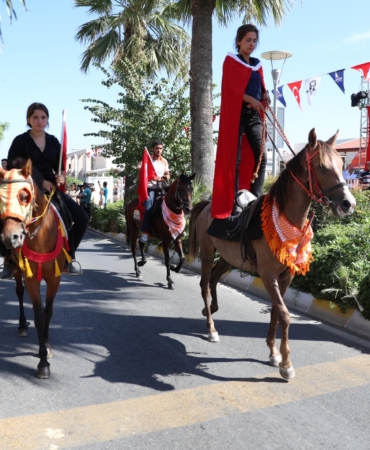 Urla’da 2600 yıllık gelenek; Bağbozumu Şenlikleri başlıyor (5)