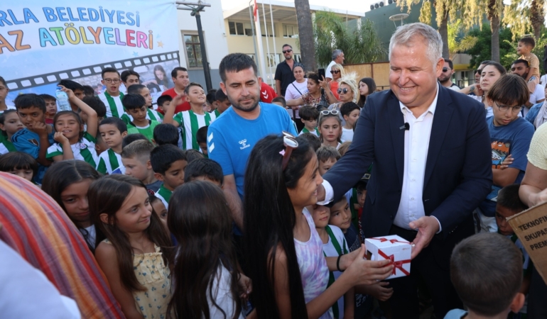 Urla'da çocuklar yaz atölyeleriyle hem eğlendi hem öğrendi (5)