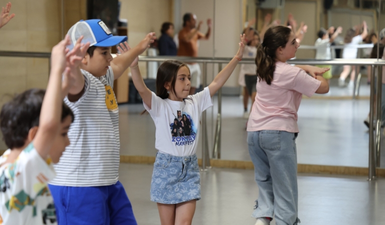 Yaz Sanat Kursları Çocukları ve Gençleri Sanatla Buluşturuyor (5)