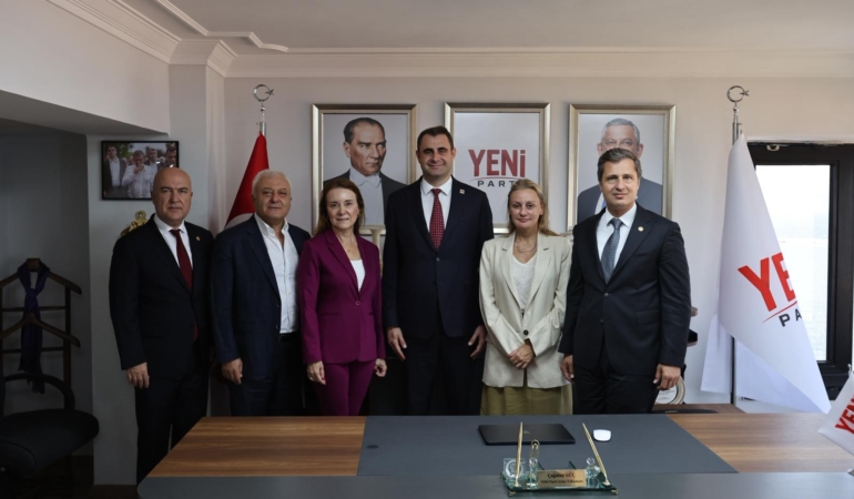 BAŞKAN GÜÇ: “YENİ PARTİ HALK DESTEĞİYLE İKTİDARA YÜRÜYECEK”
