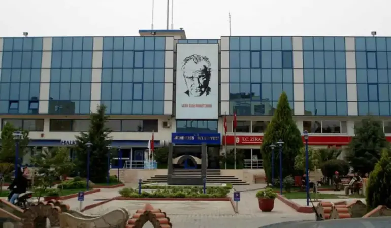 Menderes’te başkan vekili seçiminin tarihi belli oldu: Meclis 17 Ağustos’ta toplanacak