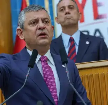 ozgur-ozel-1