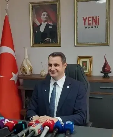 rozetler-takildi-eski-baskanlar-yeni-partide-baskan-gucten-tugay-yorumu-ak-partiye-gececegini-d1.jpeg