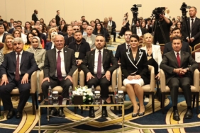 Başkan Aras COP31 Öncesi Türkiye Diyalogları Zirvesi’ne Katıldı (2)