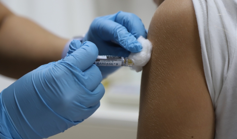 Muğla Büyükşehir’in HPV Aşı Desteği Sürüyor 