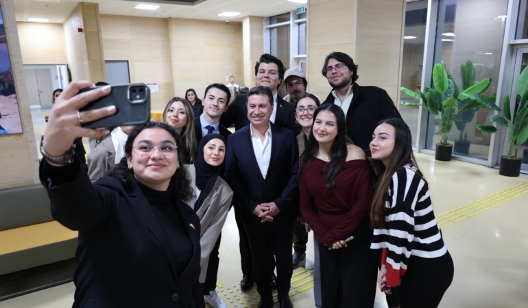 Muğla Büyükşehir’in Eğitime Desteği Artarak Devam Ediyor