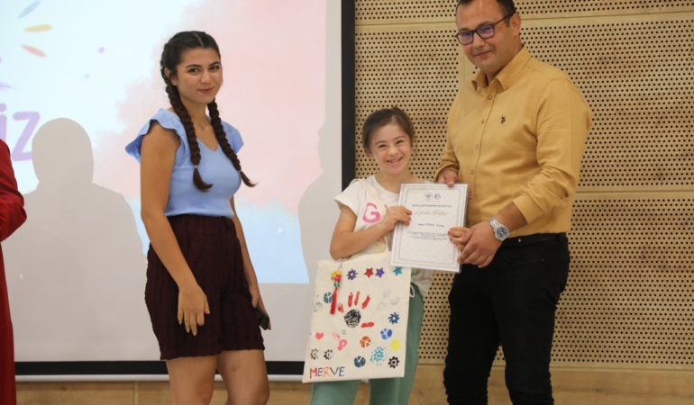 İz Bırakan Kalpler Hayallerini Tasarladı (9)