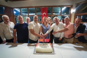 Kuzey Makedonya’nın Bağımsızlık Günü’nde Konak’tan dayanışma mesajı (1)