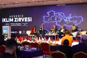 Lâl Denizli, Akdeniz İklim Zirvesi’nde Çeşme’nin iklim politikalarını anlattıPHOTO-2026-09-28-14-11-10 2