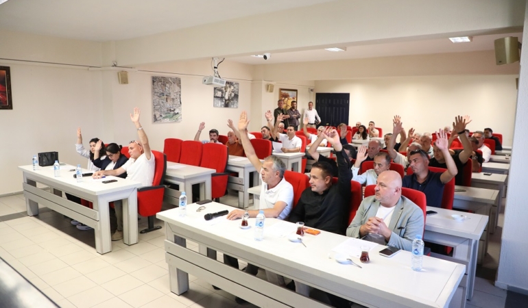 Menderes’e Sağlık Merkezi İçin Olağanüstü Meclis
