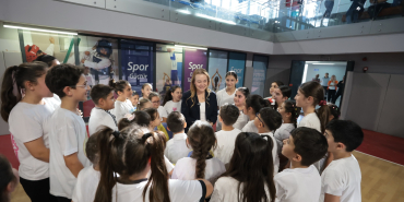 Başkan Mutlu, Kış Spor Okulları’nda çocuklarla buluştu (5)