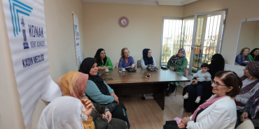 Konak’ta Meme Kanseri Farkındalık Seminerleri başladı (1)