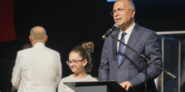Ünal Işık (2)