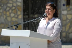 baskan-ficidan-dikkat-dis-mudahale-iddiasi-en-has-focalilar-algi-yonetmeye-calis_6ad90cadde902
