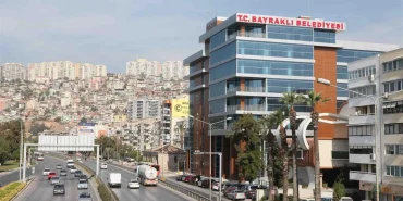 bayrakli-belediyesine-operasyon-serdar-sandal-ve-cok-sayida-isim-gozaltinda_6ac4799326b3c