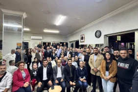 bayraklida-yeni-uyeler-chpye-katildi_6ac373d46063d