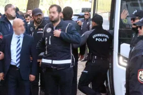 milas-belediyesine-operasyon-suphelileri-adliyeye-sevk-edildi_6adb1566624b5
